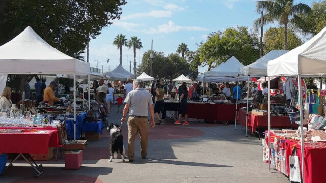 Feira de Velharias e Antiguidades de Paço de Arcos