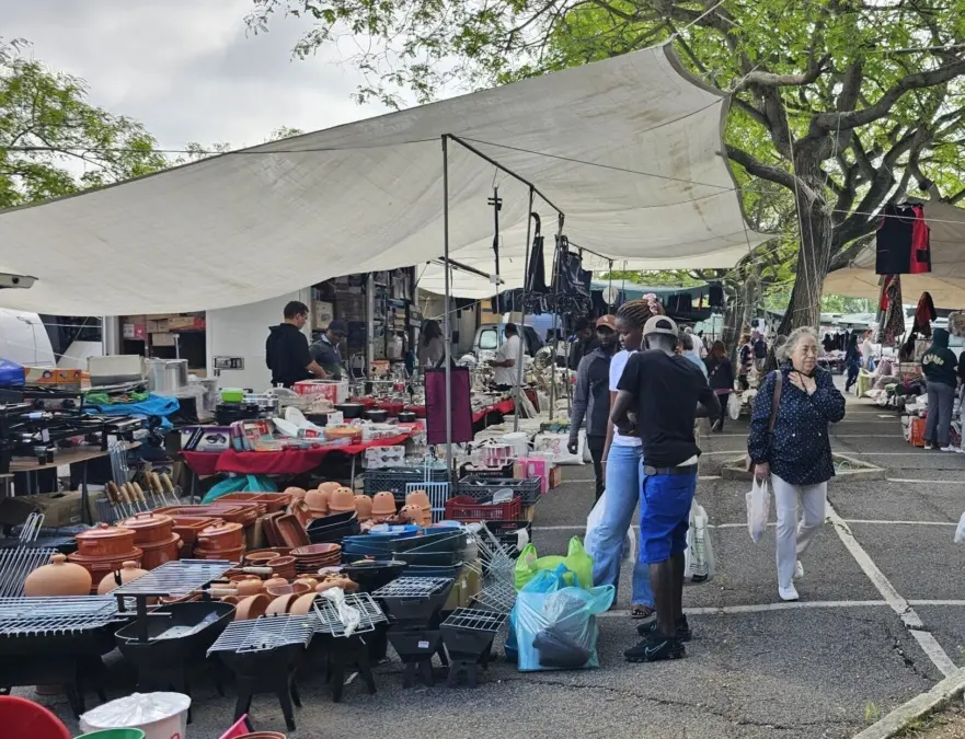 Feira Semanal de Monte Abraão – Queluz