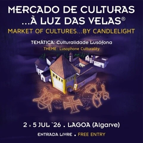 Mercado de Culturas à luz de velas